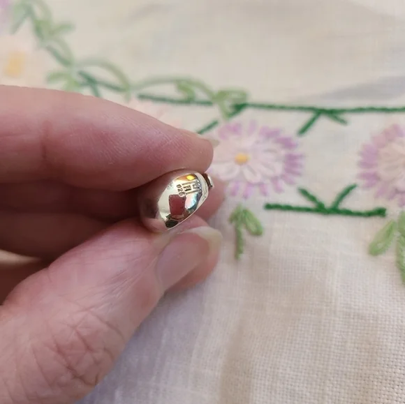 Hernan Herdez Chunky Ear Cuf - Picture 4 of 12